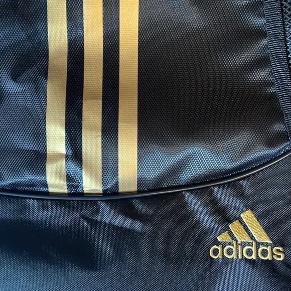 ᴀᴅɪᴅᴀꜱ ᴀʟʟɪᴀɴᴄᴇ ɪɪ ꜱᴀᴄᴋᴘᴀᴄᴋ - Picture 4 of 5